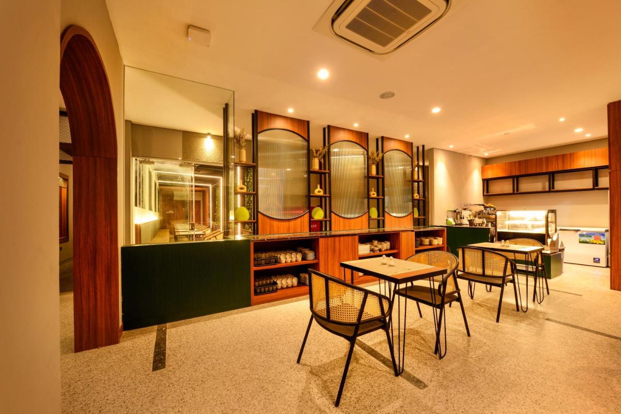 Nata Azana Hotel Solo المظهر الخارجي الصورة