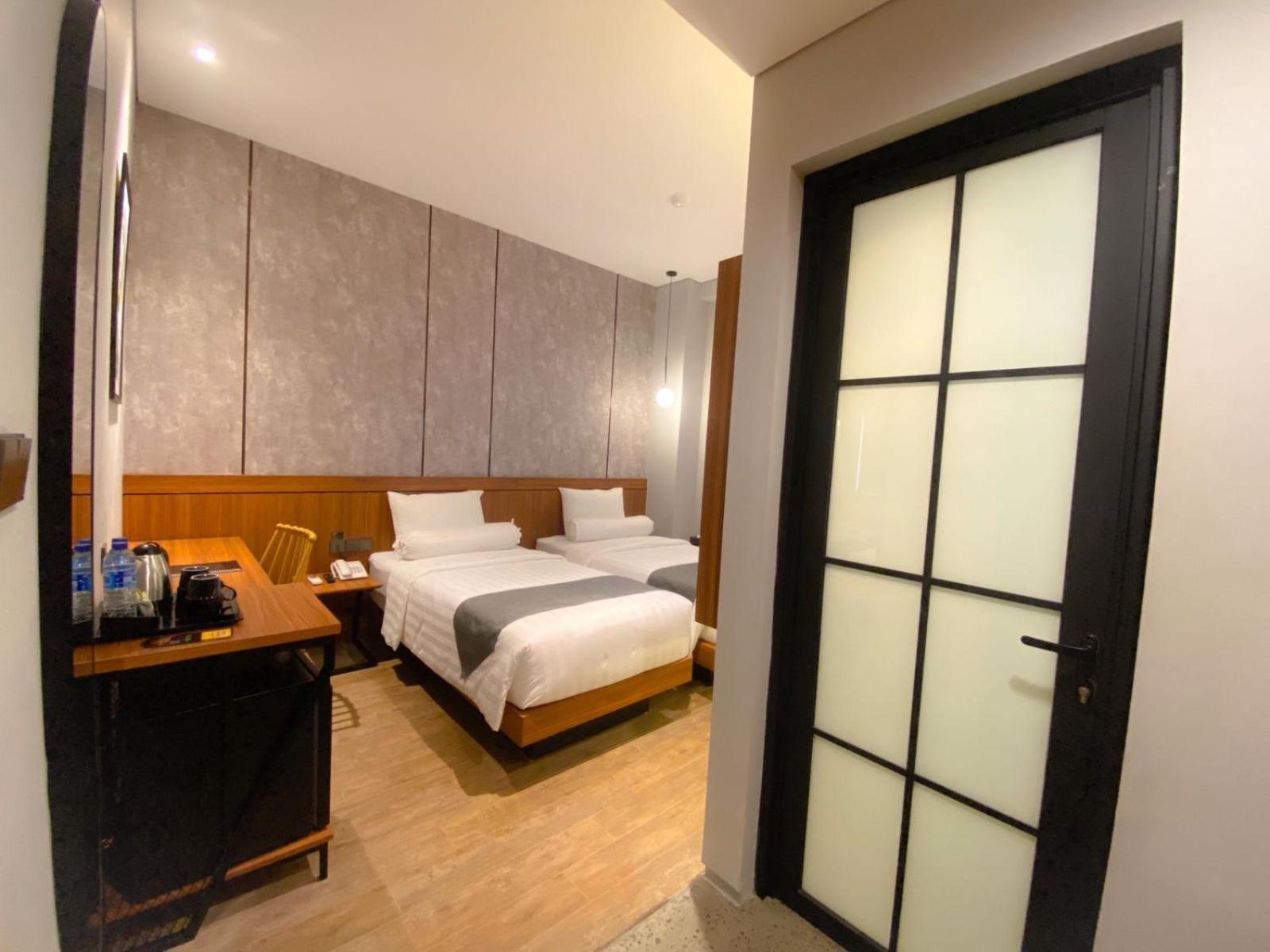 Nata Azana Hotel Solo المظهر الخارجي الصورة